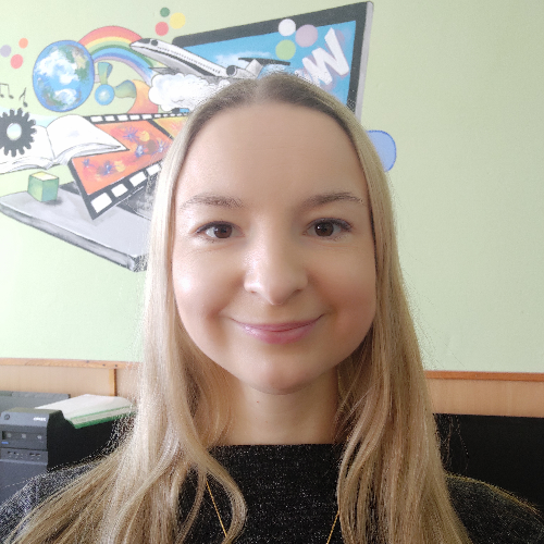 Старша викладачка кафедри природничо-математичної освіти Рівненського ОІППО, вчитель інформатики Квасилівського НВК ’школа-ліцей’ -    - спікер вебінару