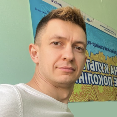 Керівник проєкту «Єдина Атестаційна Система» -    - спікер вебінару